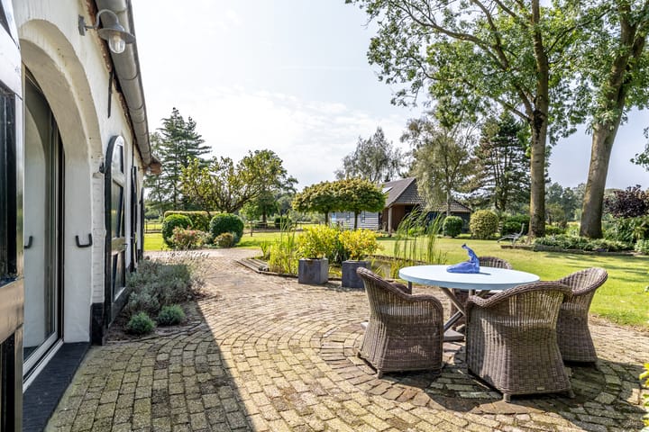 Foto 39 van Oudlandstraatje 25