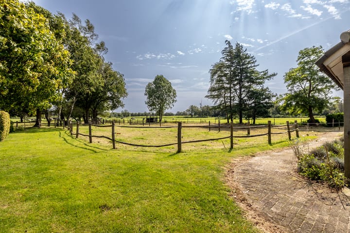 Foto 47 van Oudlandstraatje 25