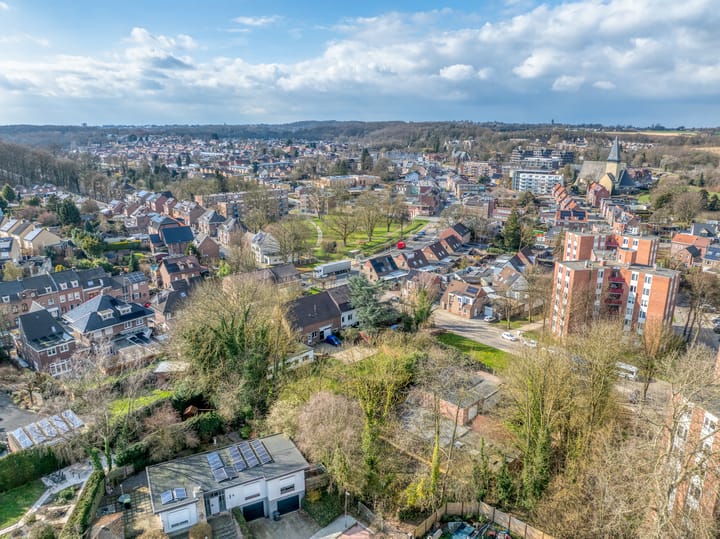 Foto 24 van Berghofstraat 8