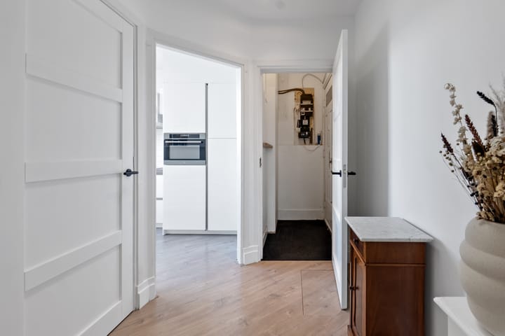 Photo 6 of Laan van Eik en Duinen 179