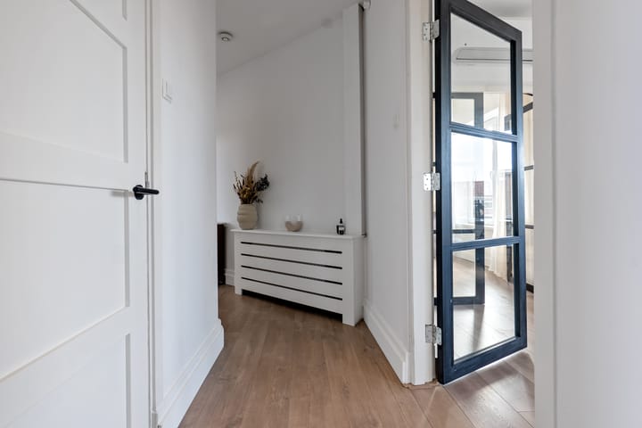 Photo 7 of Laan van Eik en Duinen 179