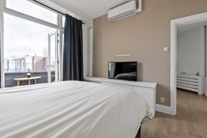 Photo 23 of Laan van Eik en Duinen 179