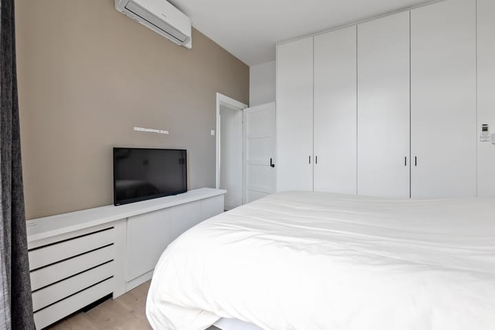 Photo 24 of Laan van Eik en Duinen 179