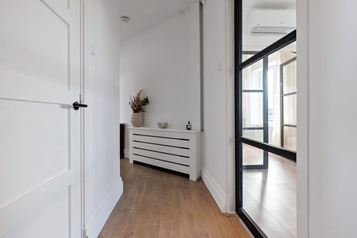 Photo 32 of Laan van Eik en Duinen 179