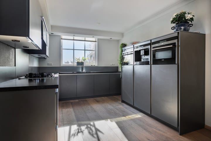 Photo 9 of van Ruysdaellaan 141