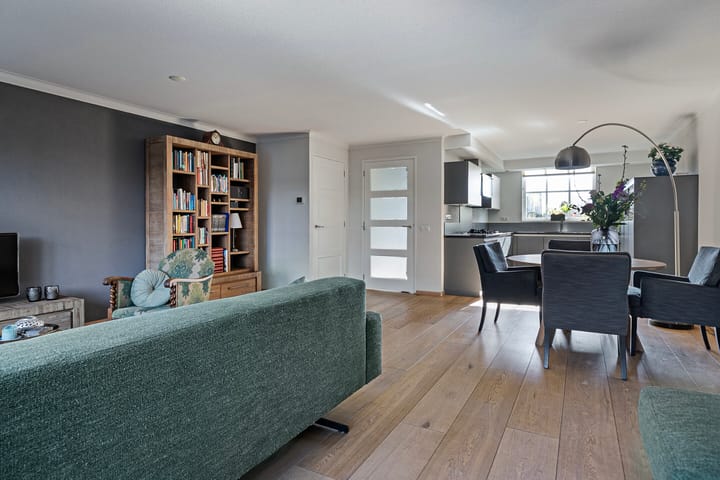 Photo 17 of van Ruysdaellaan 141