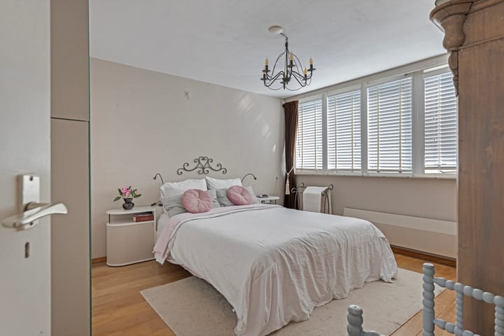 Foto 18 van Paauwenburgweg 103