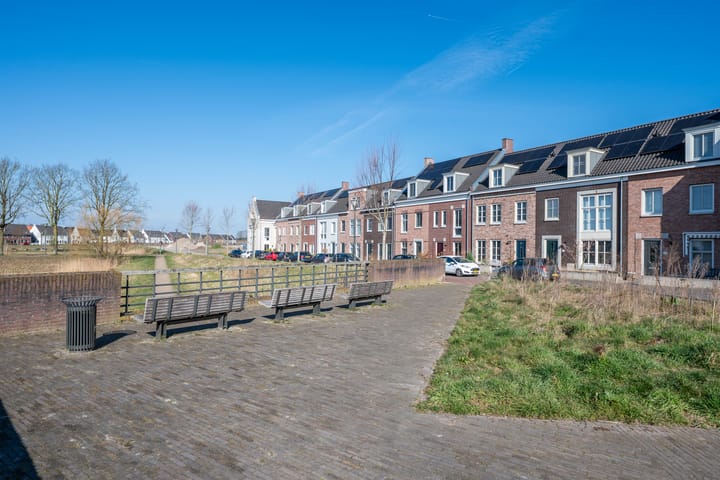 Foto 9 van Neerwal 206