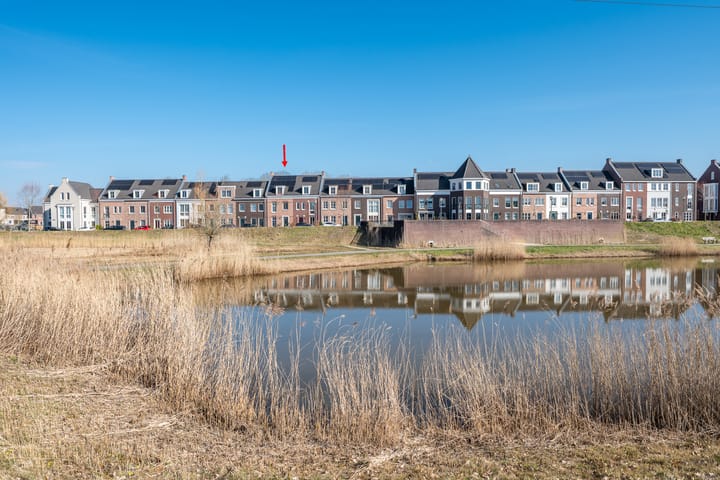 Foto 44 van Neerwal 206