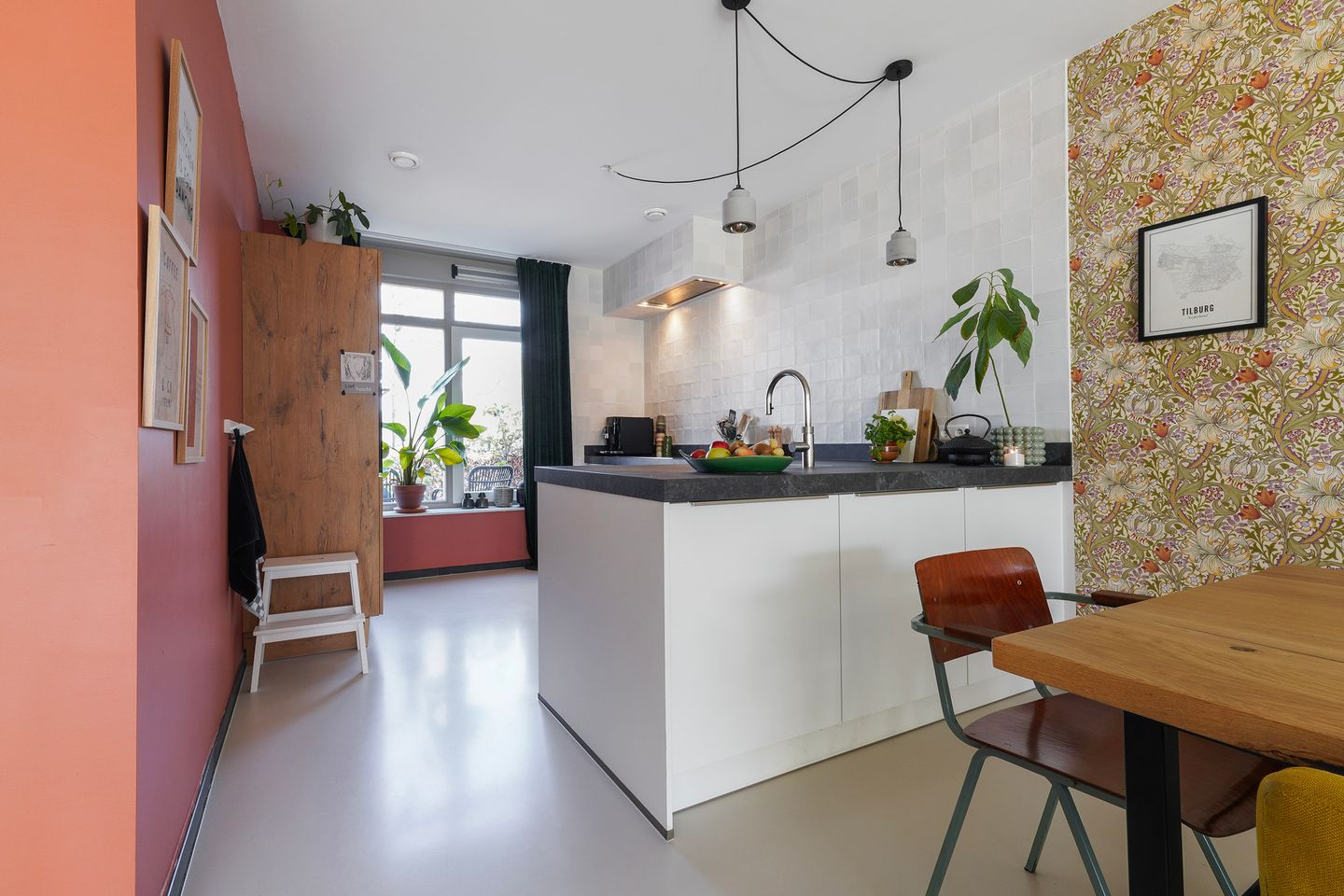 Foto 14 van Bernard Leenestraat 77