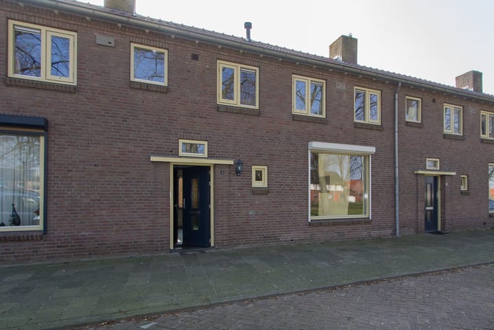 Foto 2 van Prins Bernhardplein 3