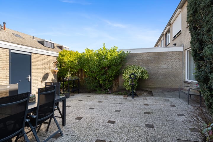 Foto 30 van Anne Franksingel 1