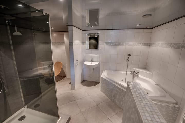 Foto 18 van Meester Bierensweg 33-A