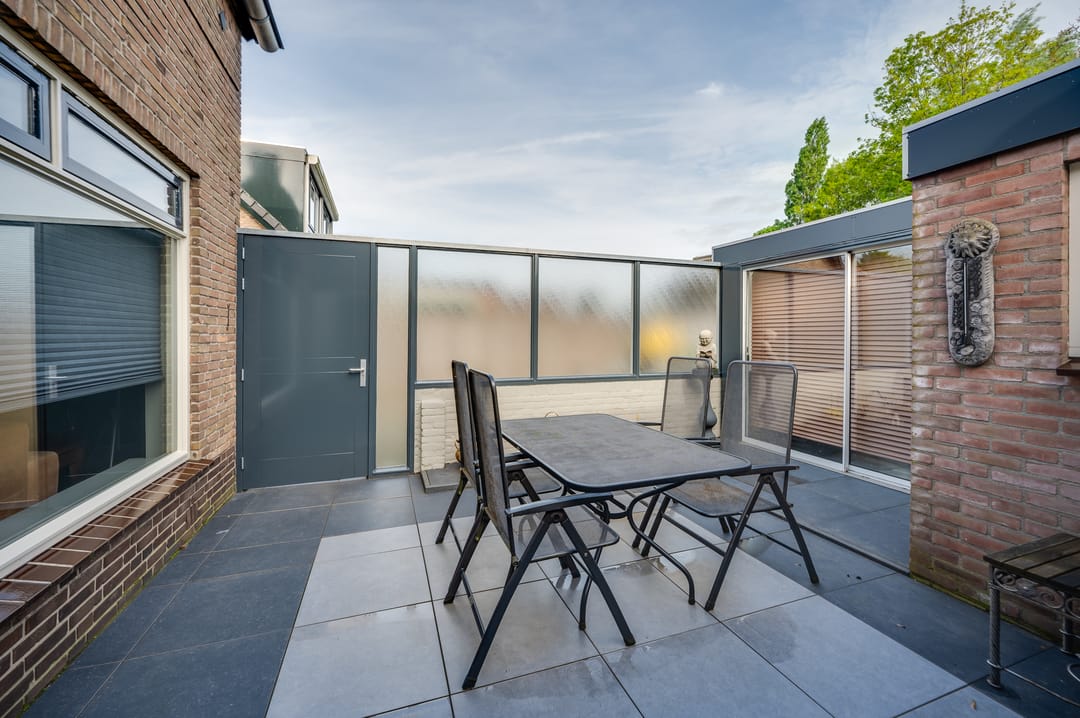 Foto 26 van Meester Bierensweg 33-A