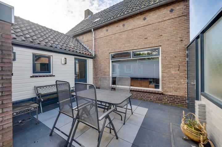 Foto 27 van Meester Bierensweg 33-A