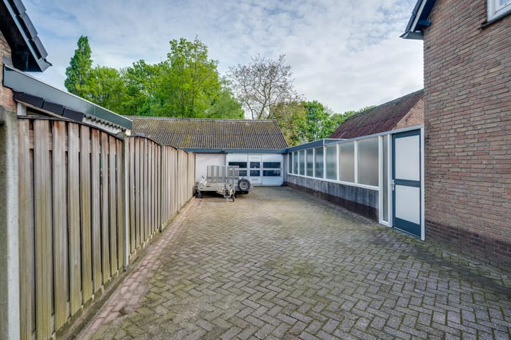 Foto 29 van Meester Bierensweg 33-A