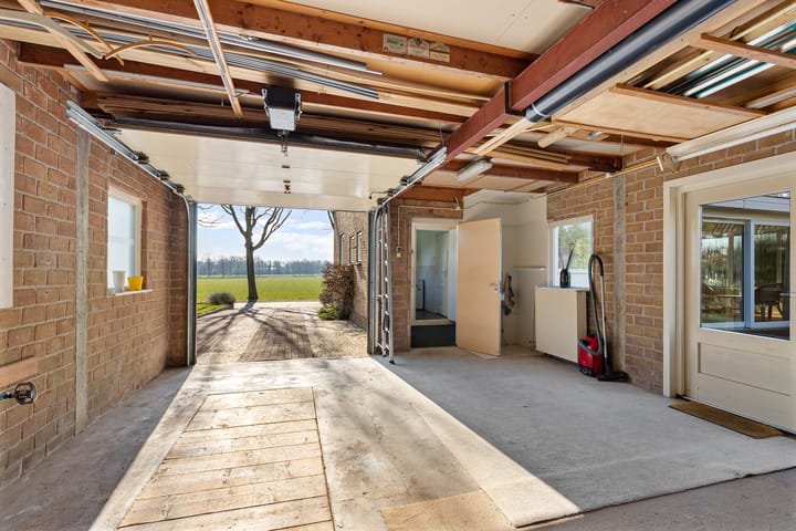 Photo 20 of Van der Feltzstraat 13