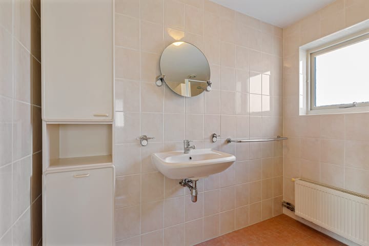 Photo 24 of Van der Feltzstraat 13