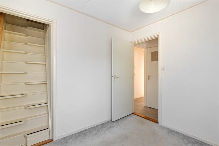 Photo 32 of Van der Feltzstraat 13