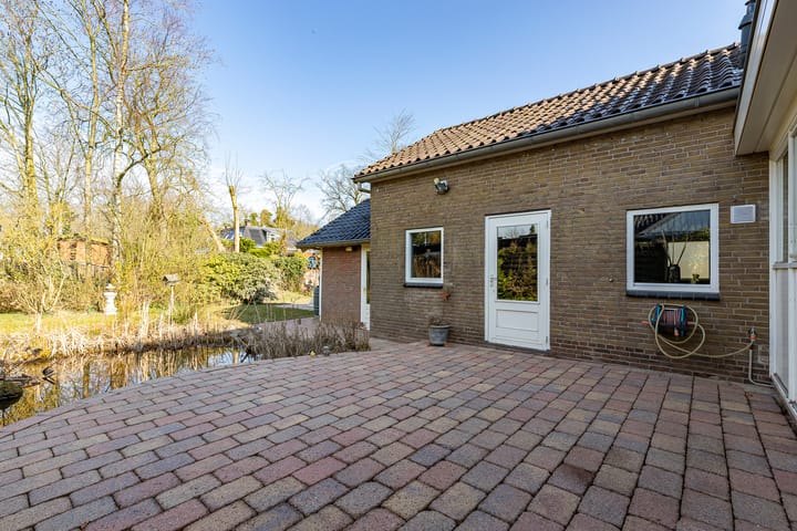 Photo 39 of Van der Feltzstraat 13