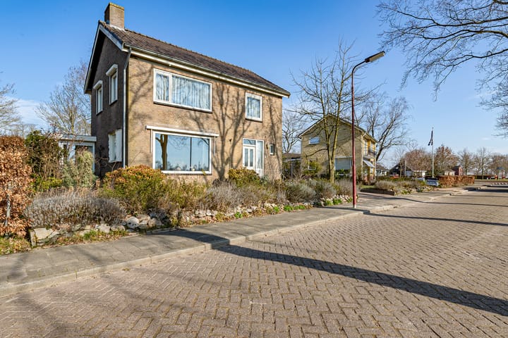 Photo 43 of Van der Feltzstraat 13