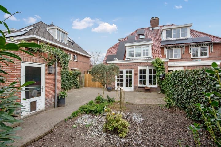 Photo 20 of Guirlande 109