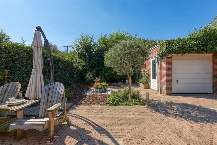 Photo 39 of Guirlande 109