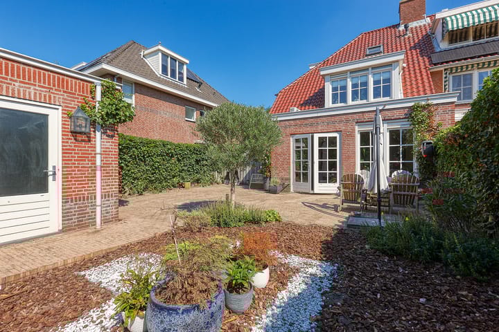 Photo 41 of Guirlande 109