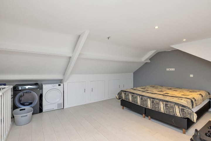 Foto 30 van Joost Bilhamerstraat 33