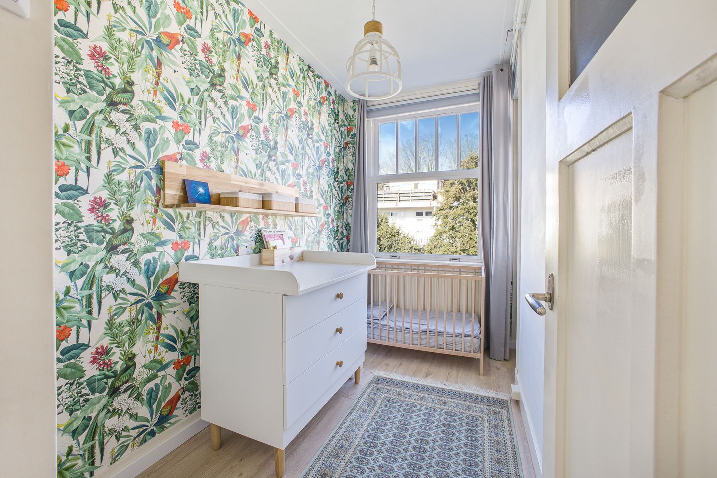 Foto 14 van Johannes van der Waalsstraat 81-1