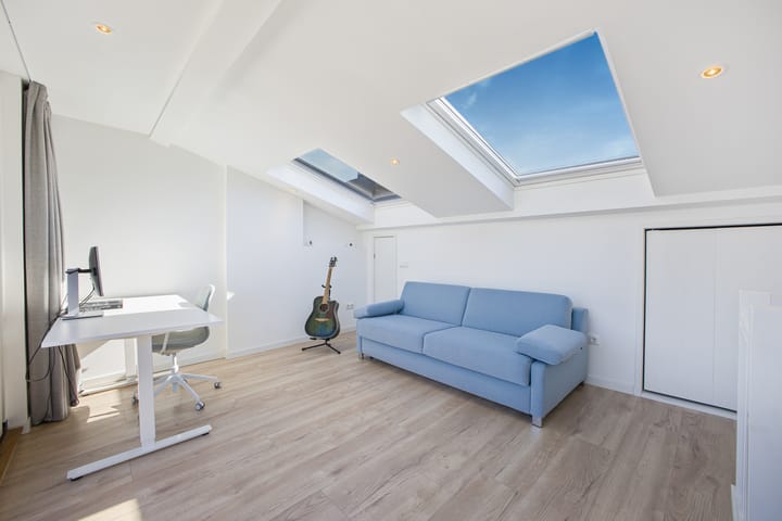 Foto 23 van Johannes van der Waalsstraat 81-1