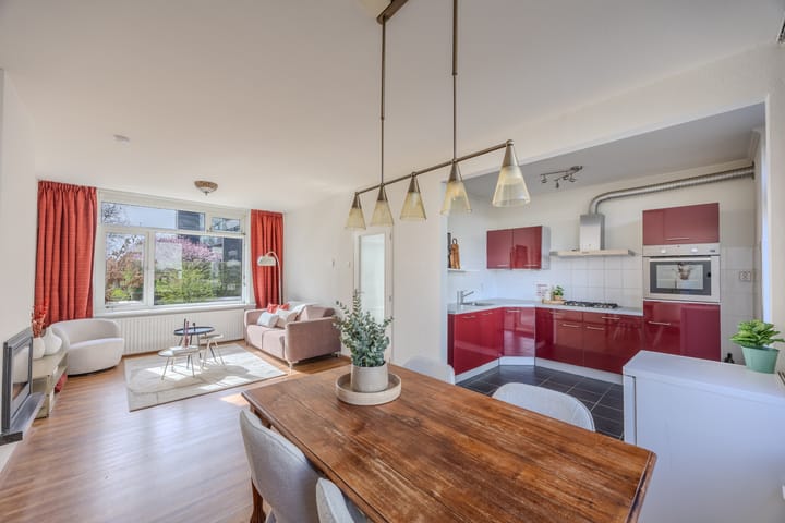 Photo 6 of Thorbeckestraat 114