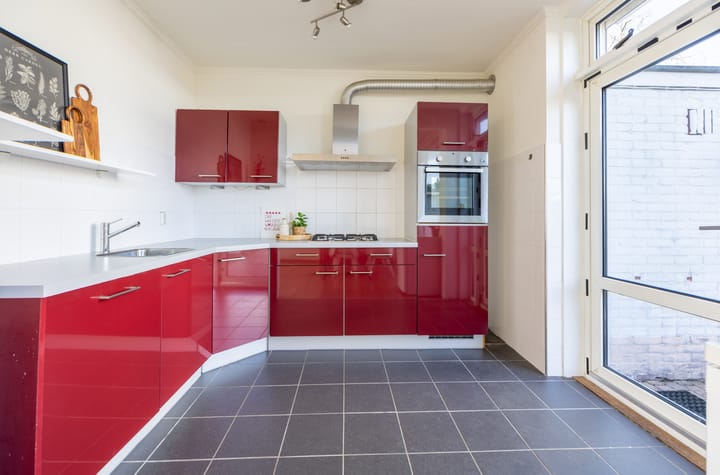 Photo 8 of Thorbeckestraat 114