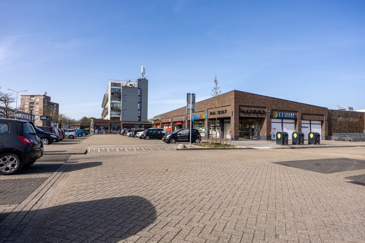 Photo 47 of Thorbeckestraat 114