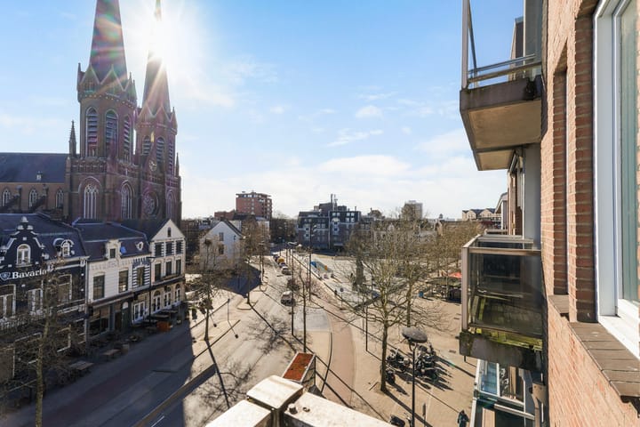 Foto 1 van Heuvelring 67-21