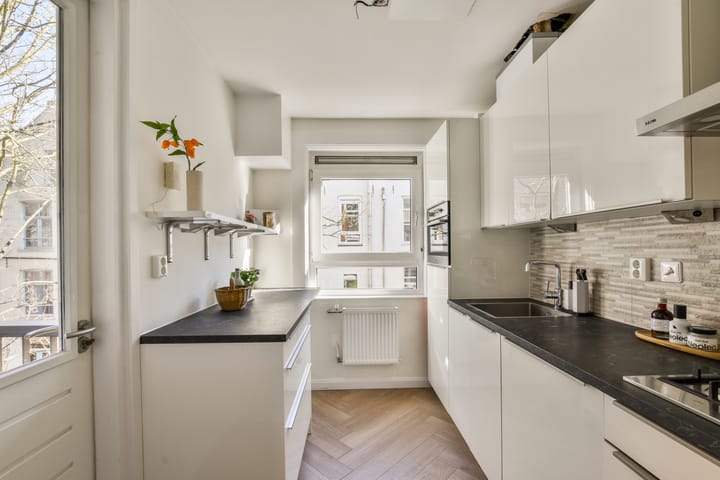 Foto 4 van Albert Cuypstraat 254-B