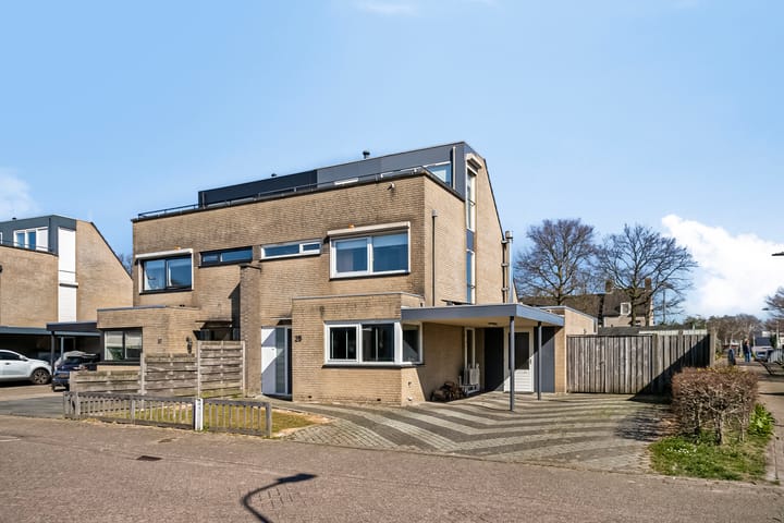 Foto 53 van Lunterenstraat 25