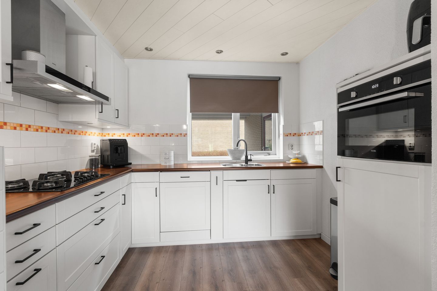 Photo 14 of Zonegge 21 24