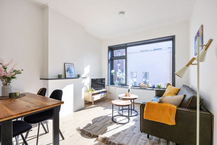 Photo 14 of Nieuweweg 38-12B