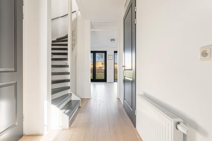 Foto 2 van Tallinnstraat 3