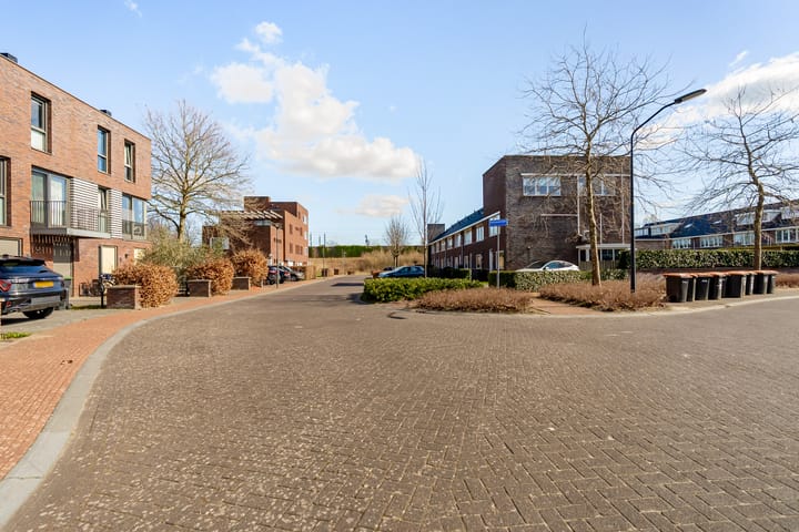 Foto 32 van Tallinnstraat 3