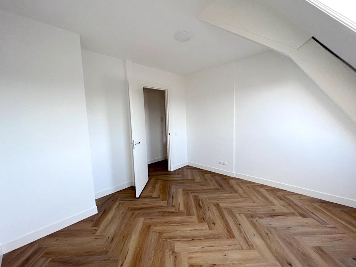 Foto 14 van Wilhelminastraat 61-F