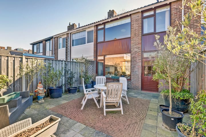 Foto 25 van Fresiastraat 49