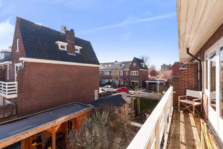 Foto 22 van Graaf Florisweg 42