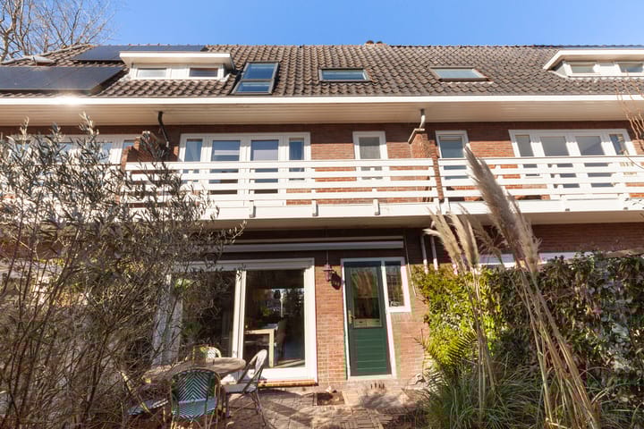 Foto 38 van Graaf Florisweg 42