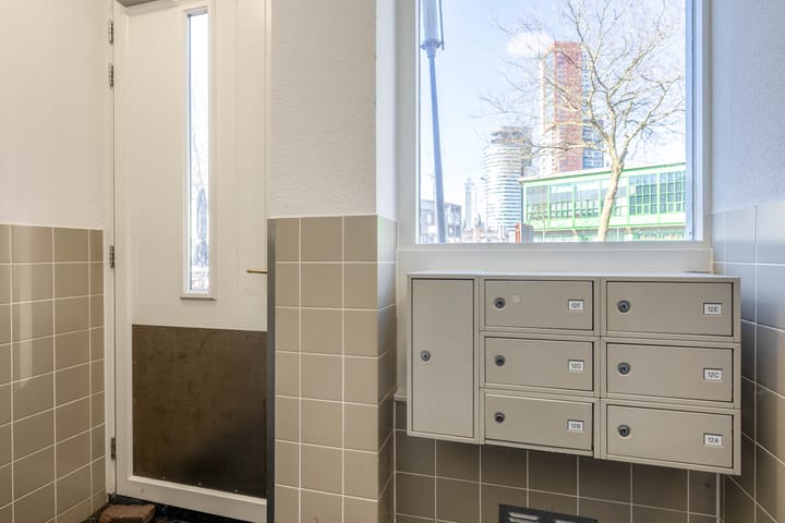 Foto 8 van Delistraat 12-E