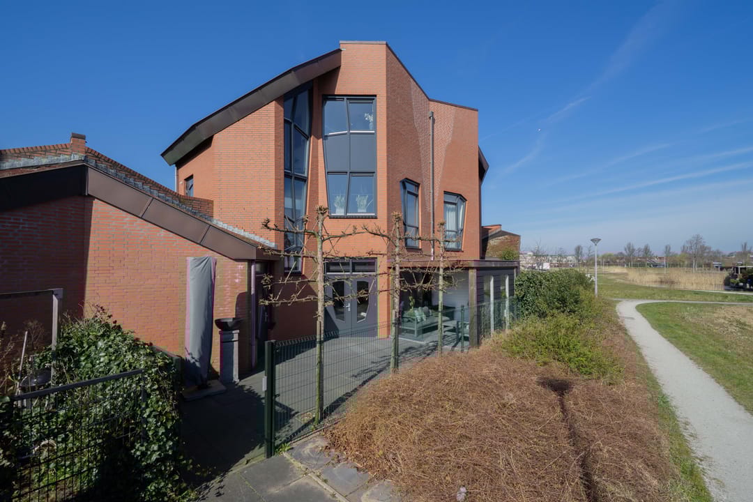 Foto 1 van Water acker 104