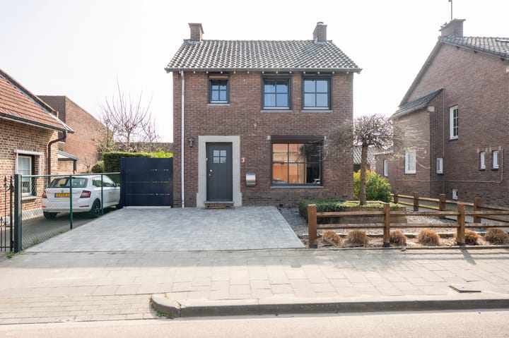 Foto 2 van Spoorstraat 3