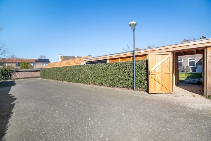 Foto 24 van Alde-Biezenstraat 23