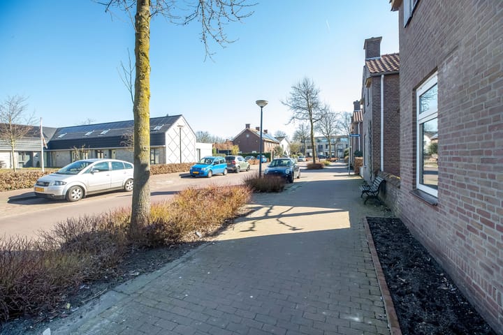 Foto 25 van Alde-Biezenstraat 23